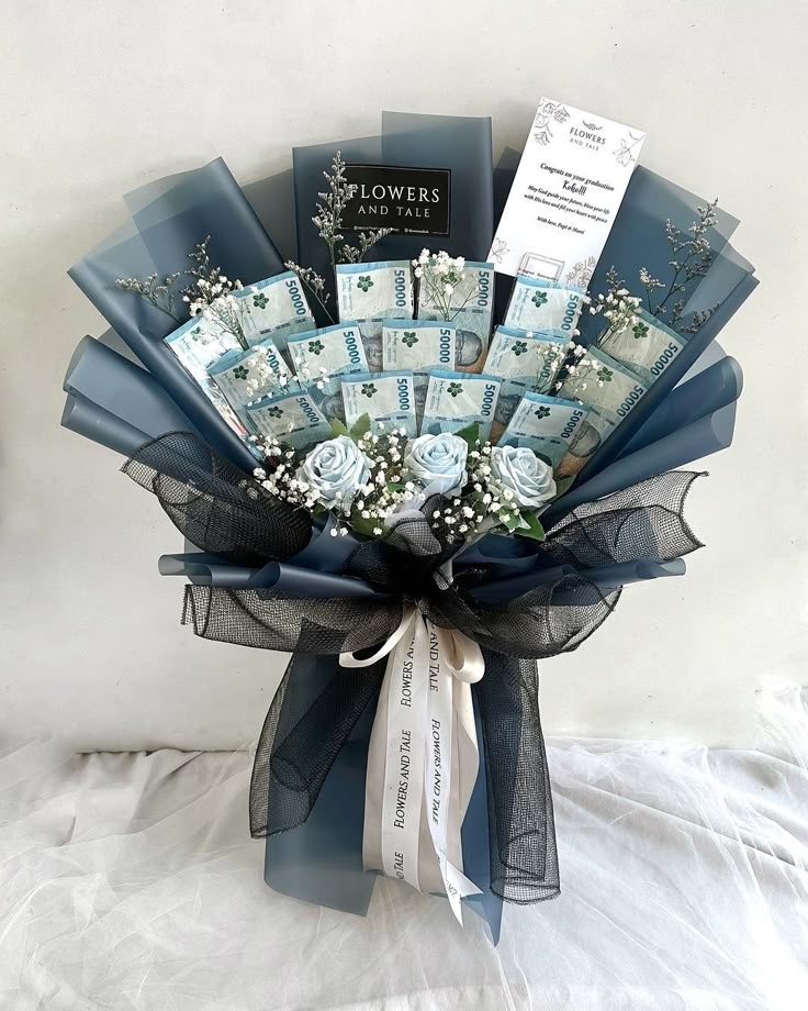 Buket Uang "Midnight Bloom"